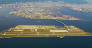 神戸空港ベランダ釣り場と兵庫突堤や第四突堤の台風被害状況