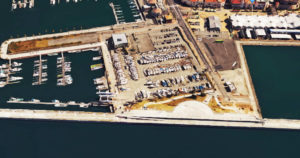 和歌山マリーナシティ海釣り公園の大波止めの台風被害と復旧